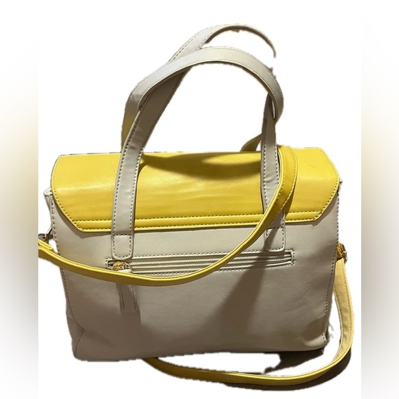 David Jones Paris Yellow and Cream Women's Bag - Picture 5 of 14